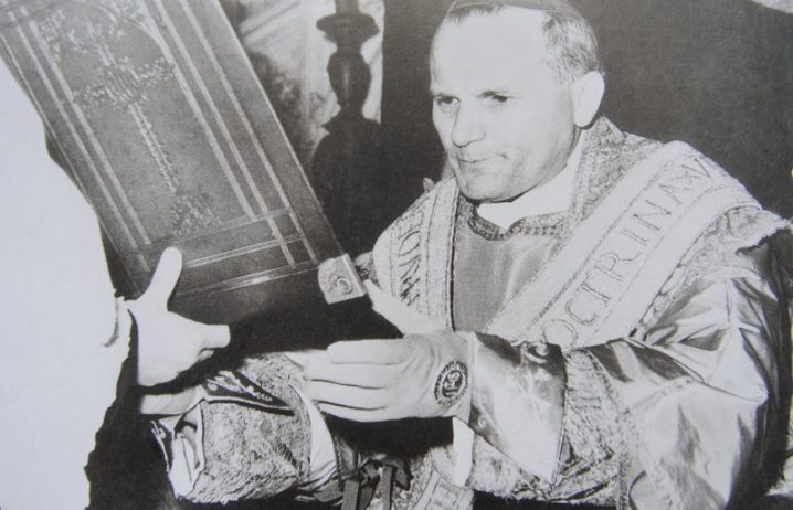 rationale_wojtyla_cracovia-21-718x462